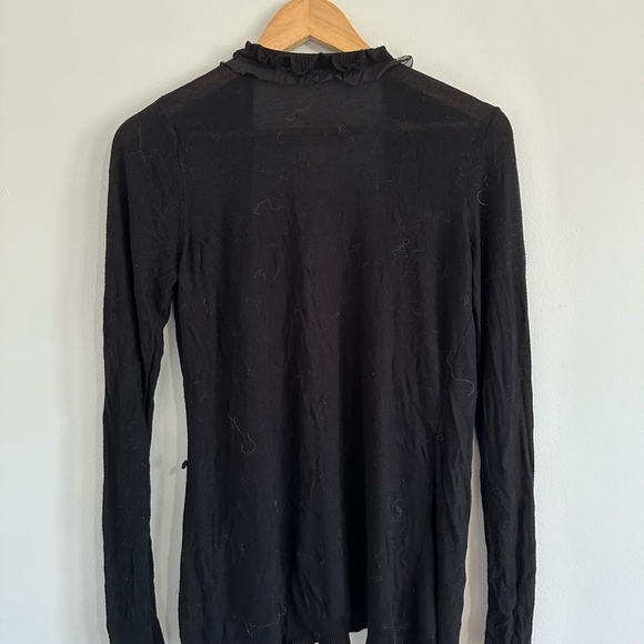 RW&Co black knit cardigan with ruffle L - Picture 3 of 4